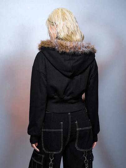 Black Jack X ROMWE Sweat-shirt-shirt à capuche à manches longues avec fermeture éclair, graphique de lettres et fausse fourrure contrastée pour femmes