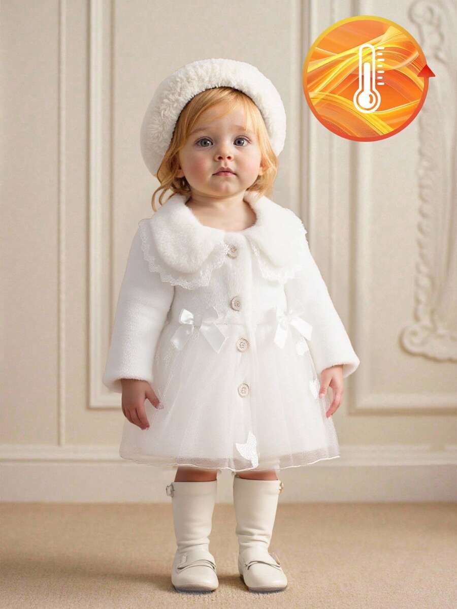 Souflis Souflis Chaqueta de manga larga con cuello de piel sintética, volantes y decoración de lazo para niñas. Los adornos en 3D de lazo y mariposa en la prenda son alegres y juguetones, llenos de encanto infantil. La silueta clásica de línea A es elegante y generosa. Ya sea para jugar o asistir a una reunión familiar, el bebé puede ser la presencia talla grande brillante.