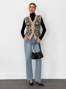 SHEIN Tall Damen Herbst/Winter Einreihige V-Ausschnitt Leoparden Muster Pullunder, Pullunder für Frauen im Herbst, Damen Winter Pullover, Ausgeh Oberteile, Leoparden Muster, Braun, Lässig und Einfach. Ausgehen, Zuhause, Lässig, Elegant, Pendeln, Vielseitig, Hochwertige Aufwertung, Personalisiert, Geeignet für Partys, Pendeln zur Arbeit, Kundentreffen und viele andere Anlässe, Old Money Stil, Boss Feeling, Gangsterfrau Stil, Leoparden Muster Top, Gepard Muster Top - Schwarz - Übersicht 4
