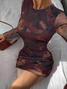 Vestido corto de mujer con mangas acampanadas, parches de malla y espalda descubierta, otoño - Albaricoque - Ver 9