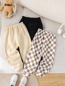 SHEIN 3件套男童休闲校园风舒适纯色格子图案保暖裤，适合男童日常穿着、上学、返校、运动等各种场合，秋冬季节亦可穿着。 - 彩色 - 查看 4