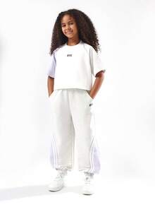 SUMWON Youth Girls NYC Logo Two Piece Set Crop Top With Jogger Pants Casual Wear Coordinates Street Style Fall Winter Fashion - Multicolor - View 1