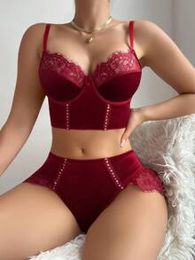 SHEIN 2 件哥特式天鹅绒钢圈文胸和低腰内裤套装 - 酒紅色 - 查看 3