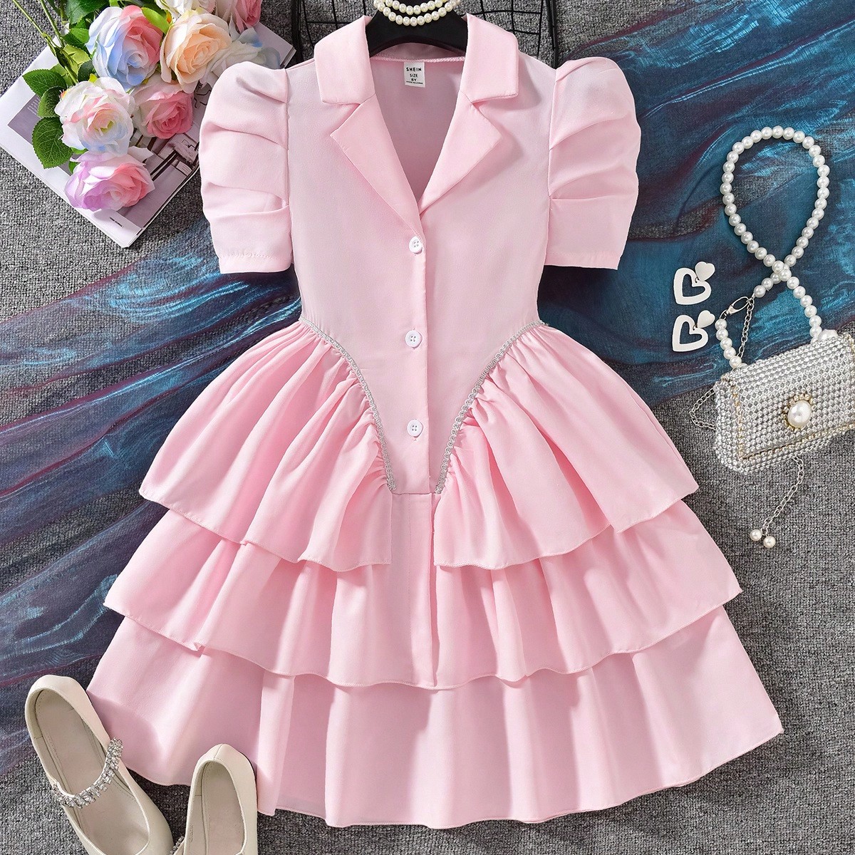 Pieza Vestido de princesita de estilo elegante de manga corta con múltiples volantes y capas para niña preadolescente, uso en primavera/verano