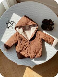 SHEIN 2件套男童可爱3D小熊图案保暖内衬休闲双面连帽羽绒服，秋冬季保暖舒适