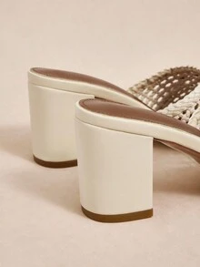 Rosivie Women's Retro One-Piece Square Toe Wooden Grain Thick Heel Brown French Mule Sandals, Fashionable For Dates, Stylish Outfits, Vacation & Casual Wear - Beige - View 7