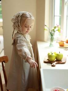 SHEIN Robe à manches longues en mélange de lin rayé pour bébé fille, tissu confortable, convient pour la saison de transition, style campagnard, motif animal brodé, mode et mignon, robe polyvalente pour tous les jours