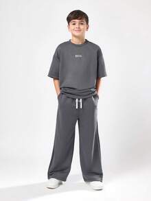 SUMWON Conjunto de dos piezas de pantalón ancho y parte superior con estampado de gráfico de soda naranja, cintura elástica con cordón, para usar en otoño e invierno - Gris Oscuro - Ver 2