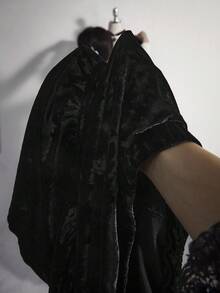 SHEIN ICON 大码女式不对称下摆天鹅绒迷你裙，Y2K 复古荷叶边下摆天鹅绒裙，万圣节服装 - 黑色 - 查看 11