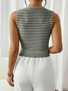 SHEIN Frenchy 1 件女式无袖简约条纹前扣休闲背心，日常穿着 - 綠色 - 查看 2