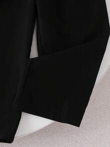 SHEIN Elladie kids مجموعة من قطعتين: ملابس علوية بأكمام متسعة بيضاء مزينة بفيونكة سوداء وبنطلون أسود كاجوال مريح وفضفاض - أبيض - مشاهدة 3