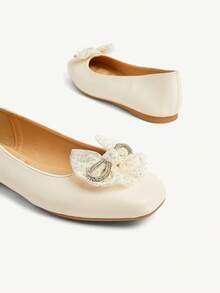 CUCCOO CHICEST 女鞋，新款秋冬闪亮水晶蝴蝶结网眼方头平底鞋，优雅甜美时尚舒适米色仿皮正装鞋，芭蕾平底鞋，适合下午茶、约会、优雅装扮、校园风格、生日派对、圣诞节、感恩节、情人节 - 米色 - 查看 10