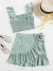 SHEIN 女孩小碎花荷葉袖打褶短款上衣和圍裹打結裙子套裝