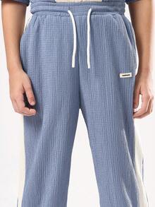 SUMWON 纹理感夏季套装，撞色拼接衬衫搭配松紧腰裤，宽松版型，两件套穿着舒适。 - 藍色 - 查看 7