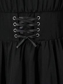 SHEIN Vestito elegante a maniche lunghe per ragazze pre-adolescenti, con patchwork in pizzo e rete, di colore unito, per Ognissanti