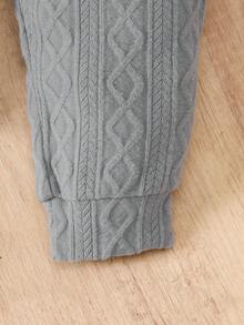 SHEIN 2 pezzi/Set Neonato/Bambino Maschio Casual Grigio, Blu e Bianco a Righe Maglione con Tasche, Bottoni sulla Spalla e Collo Equipaggio, Maniche Lunghe e Pantaloni con Vita Elastica, Tessuto Morbido e Confortevole, Adatto per Primavera, Autunno e Inverno, Uso Esterno, Domestico e Casual