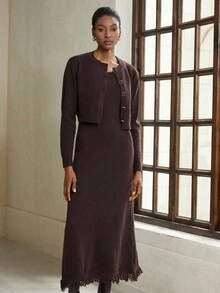 Aveloria Modichic Bộ váy hai dây dáng Spaghetti Commuter kèm áo len cardigan, sang trọng và cao cấp dành cho nữ - màu nâu - Xem 6