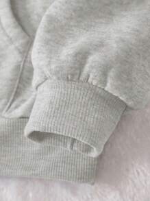 Jouncy 女式休闲肖像图案口袋落肩连帽衫，秋季 - 淺灰色 - 查看 3