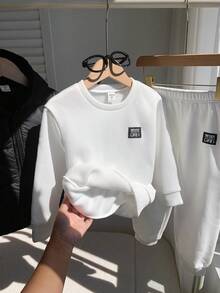 Conjunto de 3 piezas de ropa casual para niño, que incluye sudadera con capucha, chaleco acolchado de un solo pecho de unicolor y pantalones con estampado de letras y cintura elástica para uso diario en otoño/invierno - Blanco y Negro - Ver 8