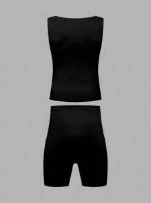 SHEIN 大码男士纯色圆领背心和短裤塑身衣套装