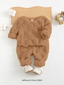 Cozy Pixies Conjunto de 2 peças para bebê menino com estampa de ursinho fofo, moletom dupla face com gola redonda e ombros caídos, nas cores marrom e mocha. Ideal para o outono e inverno. Perfeito para recém-nascidos. - Caqui - Ver 1