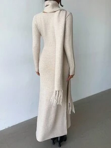Elenzga 优雅浅杏色V领简约舒适复古风针织连衣裙配流苏围巾，适合秋冬通勤出游 - 杏色 - 查看 2