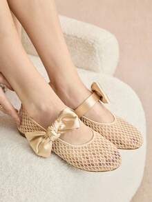 Rosivie Women's Fashion Black Mesh Bow Flat Shoes - Apricot - View 2
