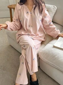 DAZY Floral Print Loose Women Pajama Set, Fall Winter Clothes - Baby Pink - View 1