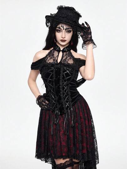 EDITION Blouse gothique style sombre pour Halloween, patchwork de dentelle de palais en velours, décolleté ras-du-cou épaules dénudées avec chaîne de perles et décoration croix pour femmes