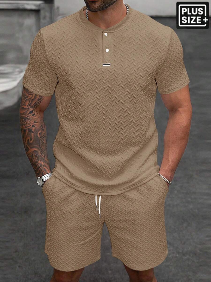 Manfinity Homme 夏季大码男士休闲纯色纹理 T 恤和短裤套装 - 棕色 - 查看 1