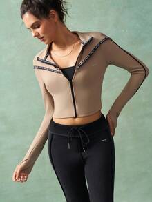 VARSIVA 女式拉链合身拇指孔连帽运动夹克 - 彩色 - 查看 7