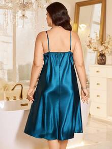 Camisón largo de talla grande de seda sintética con parches de encaje LuxeNights - Agua verde azul - Ver 2
