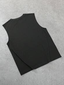 ROMWE MEN Street Life 赛车头盔铆钉图案男士黑色无袖上衣，街头时尚，2000年代风格 - 黑色 - 查看 2