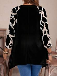 EMERY ROSE Minimalistisches Lässig T-Shirt in Große Größen mit Allover-Geometrisch-Linien-Muster