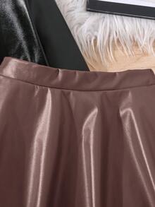 2 件套少女和少女 PU 半圆裙，适合日常休闲穿着 - 黑色 - 查看 3