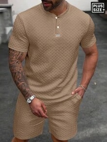 Manfinity Homme 夏季大码男士休闲纯色纹理 T 恤和短裤套装 - 棕色 - 查看 3