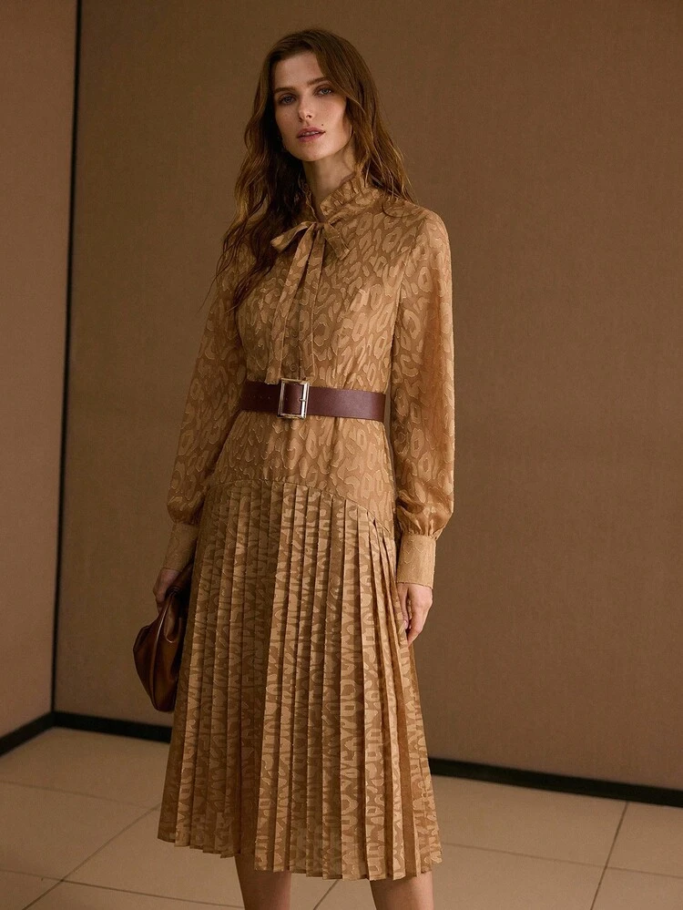 JACQUARD PLEATED DRESS