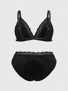 ROMWE Plus Size Gothic Lace Velvet Trim Bralette & Panty Set - Black - View 2