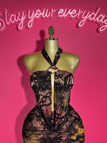 Slaydiva 2025年夏季新品，适合生日派对、返校、校园风、日常穿着、休闲装、度假装、邮轮旅行、海滩装、日光浴装、时尚装、街头装、优雅装、通勤装、商务休闲装、垂坠领结、深垂领口、性感露背装、前领口金属扣装饰、腰部金属扣装饰、紧身装、棕色提花面料、初秋迷你连衣裙、女式连衣裙 - 棕色 - 查看 1