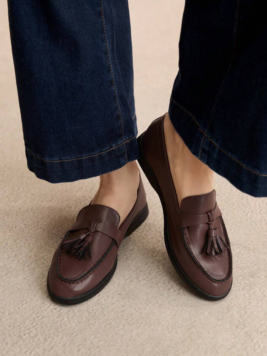 Rosivie Women's Casual Slip-On Flat Athletic Sneakers For Christmas - Coffee Brown - View 1