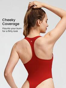 GLOWMODE FeatherFit™ Powerhouse Rundhals-Racerback-Halter Thong Bodysuit Low Impact Yoga täglich im Sommer - Fiery Red - Übersicht 4