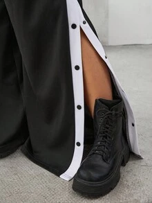 SHEIN EZwear 2025 新款加大码春夏男女通用不对称后幅超宽腿宽松褶皱西装裤，时尚前卫，适合办公室和休闲穿着。 - 黑色 - 查看 5