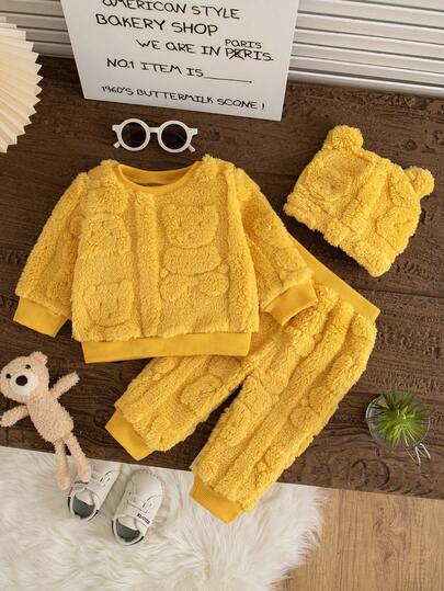 SHEIN Vintaside Kids 3pcs/Set Baby Boys Girls Plush Bear Pattern Jacquard Fleece Sweatshirt Sweatpants Ear Hat Light Yellow Autumn Cute Kawaii Holiday