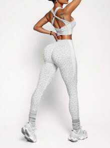 Easithlete 女士纹理裹身运动套装，深 V 领和短款设计，运动服套装，女士运动休闲套装，瑜伽两件套，女士运动套装，健身套装 - 彩色 - 查看 5