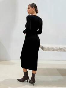 Lavishia Vestido midi de punto elástico negro brillante de manga larga y diseño de cintura retorcida, conjunto de moda para el otoño