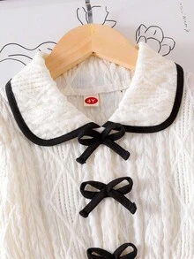 SHEIN Elladie kids مجموعة من قطعتين: ملابس علوية بأكمام متسعة بيضاء مزينة بفيونكة سوداء وبنطلون أسود كاجوال مريح وفضفاض - أبيض - مشاهدة 4