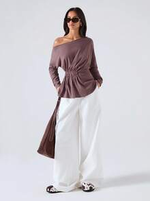 LYSMO 2025新款极简主义秋季女装优雅通勤纯色不对称领收腰T恤，适合外出、街头风和斯德哥尔摩风格商务休闲，棕色上衣 - 咖啡棕 - 查看 1