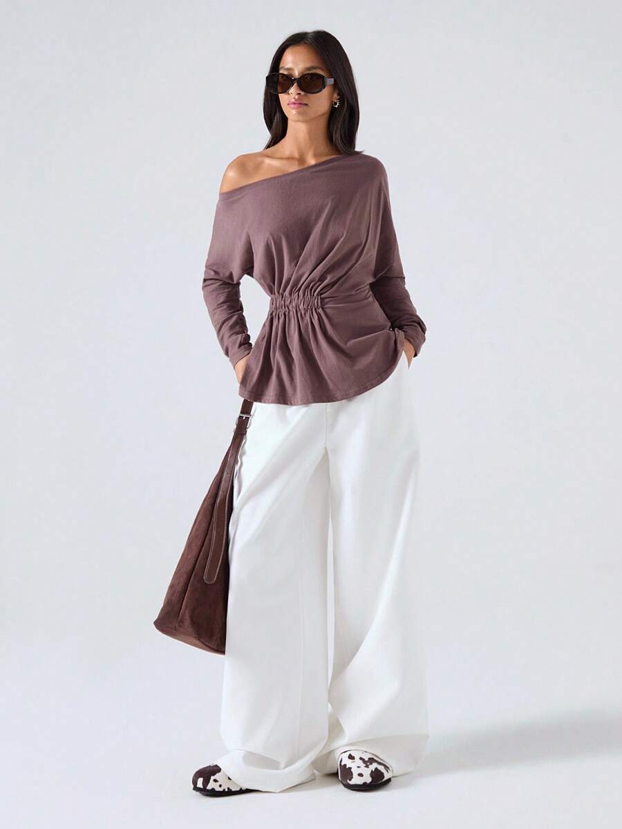 LYSMO 2025新款极简主义秋季女装优雅通勤纯色不对称领收腰T恤，适合外出、街头风和斯德哥尔摩风格商务休闲，棕色上衣 - 咖啡棕 - 查看 1