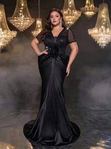 Glamrae Gaun Pesta Pernikahan Ukuran Besar Warna Hitam Elegan untuk Musim Semi, Gaun Formal Mewah dengan Bordir dan Manik-manik, Bahan Satin Elastis, Ruffle, dan Motif Bunga, Model Duyung dengan Ekor Panjang - Hitam - View 3