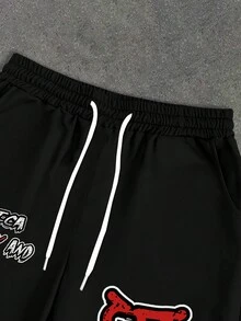 Manfinity Roghcode 2 件男士字母与自由女神像图案美式街头风格圆领短袖 T 恤和喇叭裤套装 - 彩色 - 查看 4